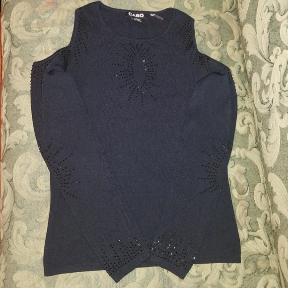 Sweater - Picture 2 of 3